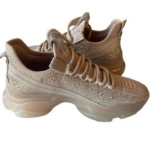 Steve Madden maxima blush multi tennis shoes size 6.5 womens almost new in box